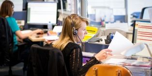 Plateforme d'accueil et de relation clients de BPCE Assurances basée à Mérignac