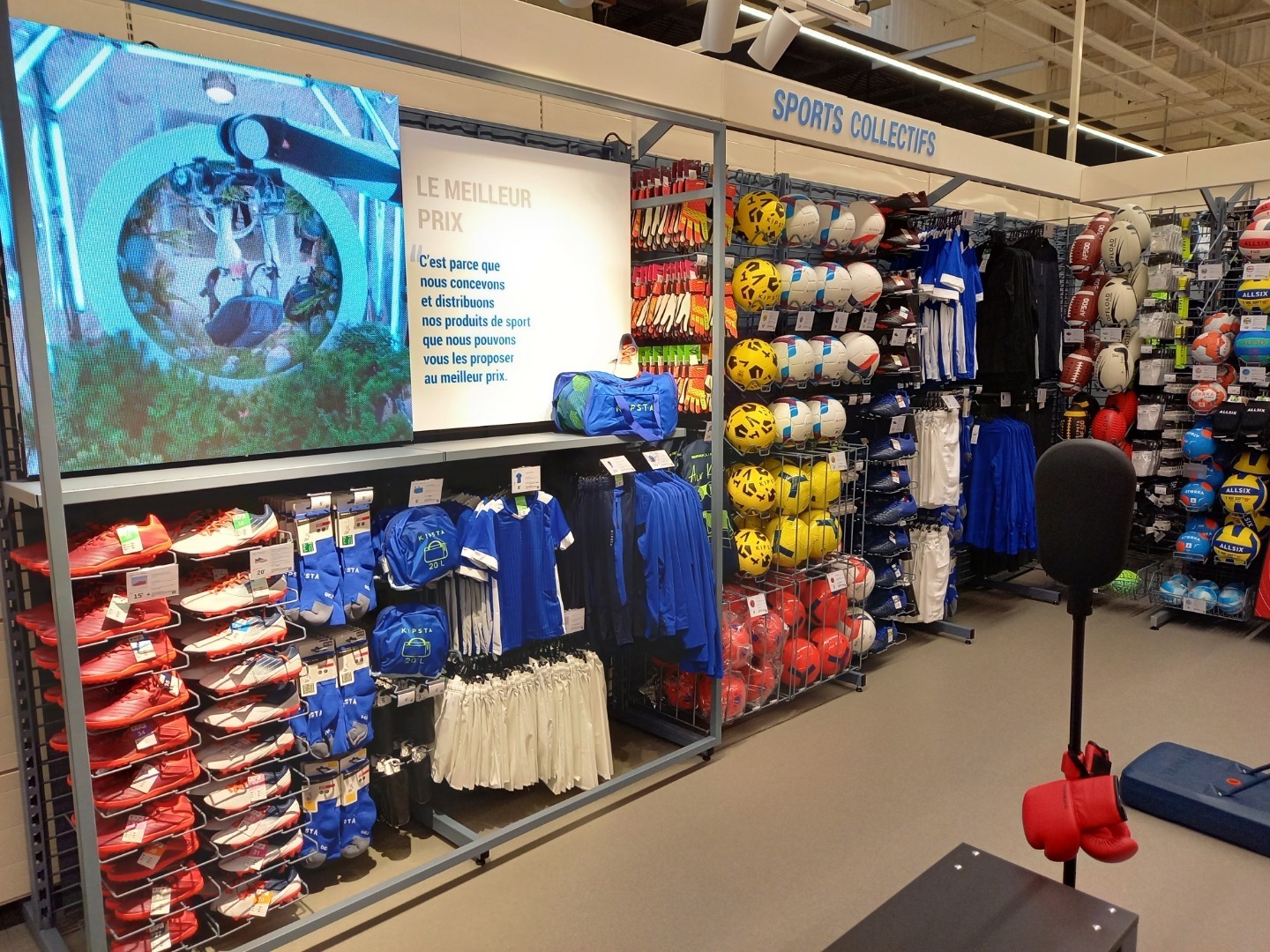 échange Decathlon Dans Un Autre Magasin Decathlon s'installe dans un hypermarché Auchan