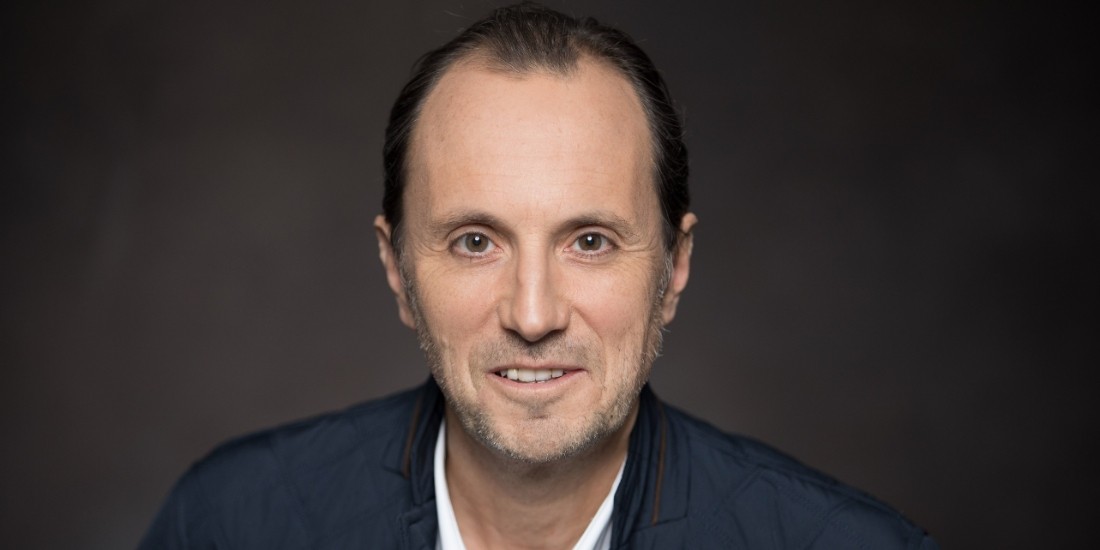 #CXAwards: Christophe Famechon de Fnac Darty est élu Personnalité Client de l'année 2021