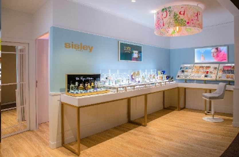Expérience client : Air France chouchoute ses clients de La Première avec Sisley